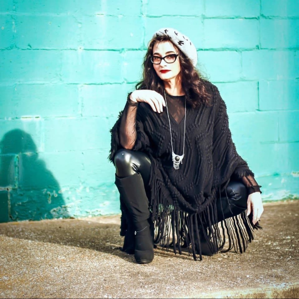 Meet your Posher, Donna